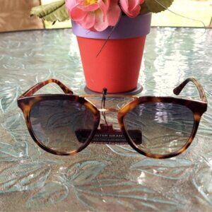NWT Foster Grand brown woman's sunglasses.Lightweght. Comfort.All seasons. Gift